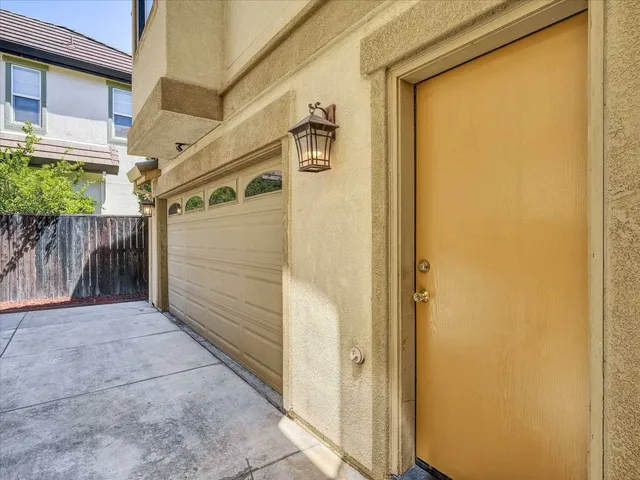 $3,300 | 4312 Middlefield Drive, Tracy, CA 95377