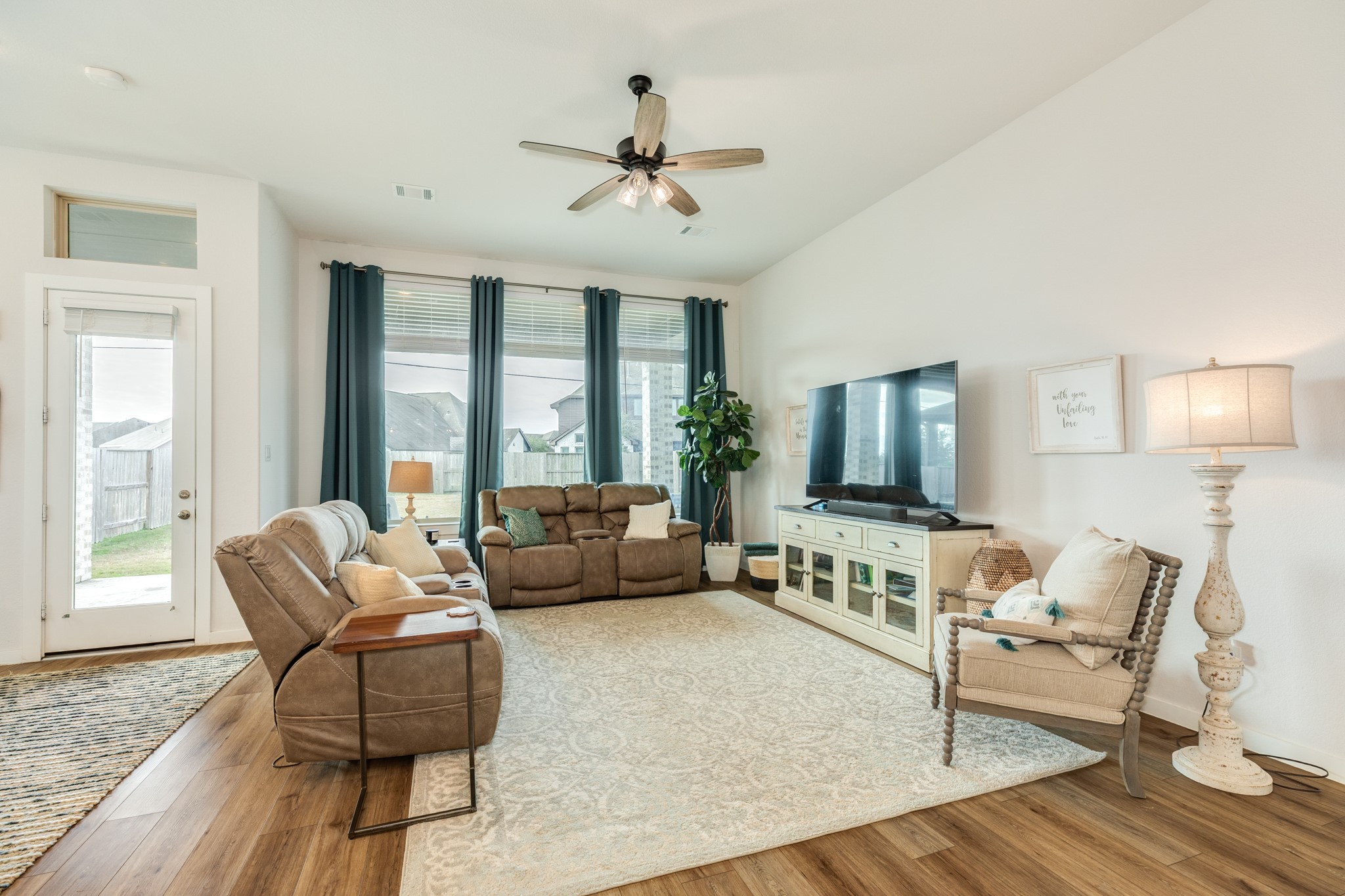 4010 Shackleton Court Iowa Colony, TX 77583 - Photo 12 of 31