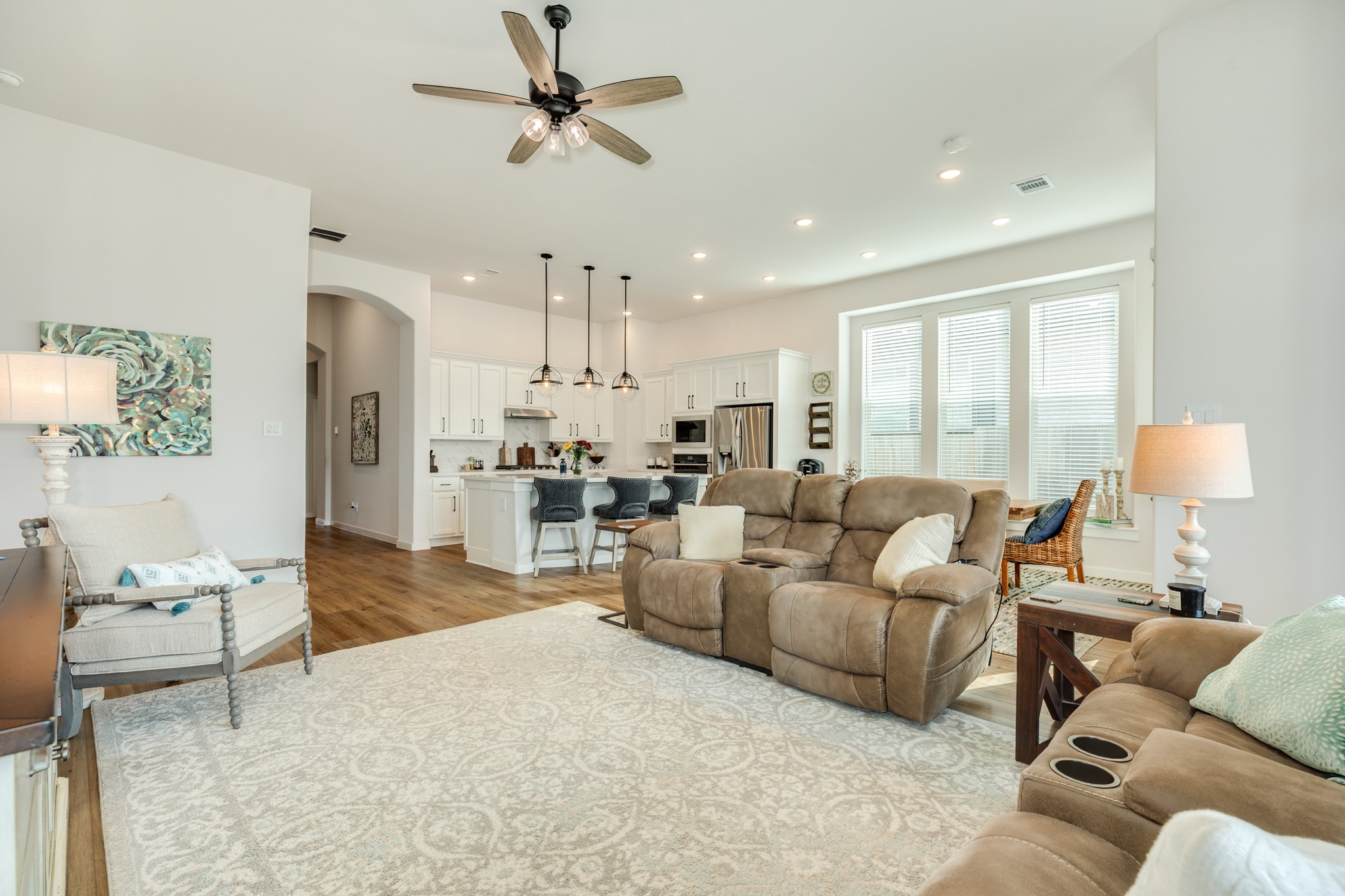 4010 Shackleton Court Iowa Colony, TX 77583 - Photo 6 of 31