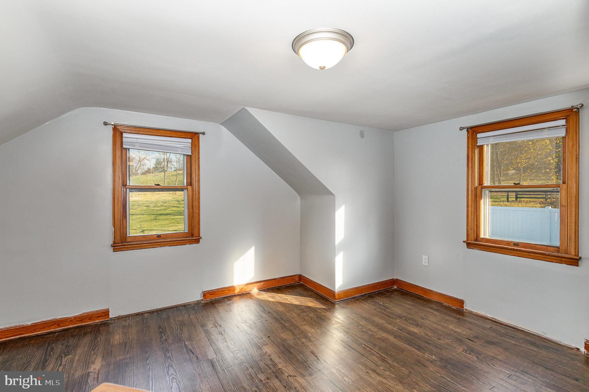 385 Long Road Mount Wolf, PA 17347 - Photo 21 of 29 Gallery Image 21