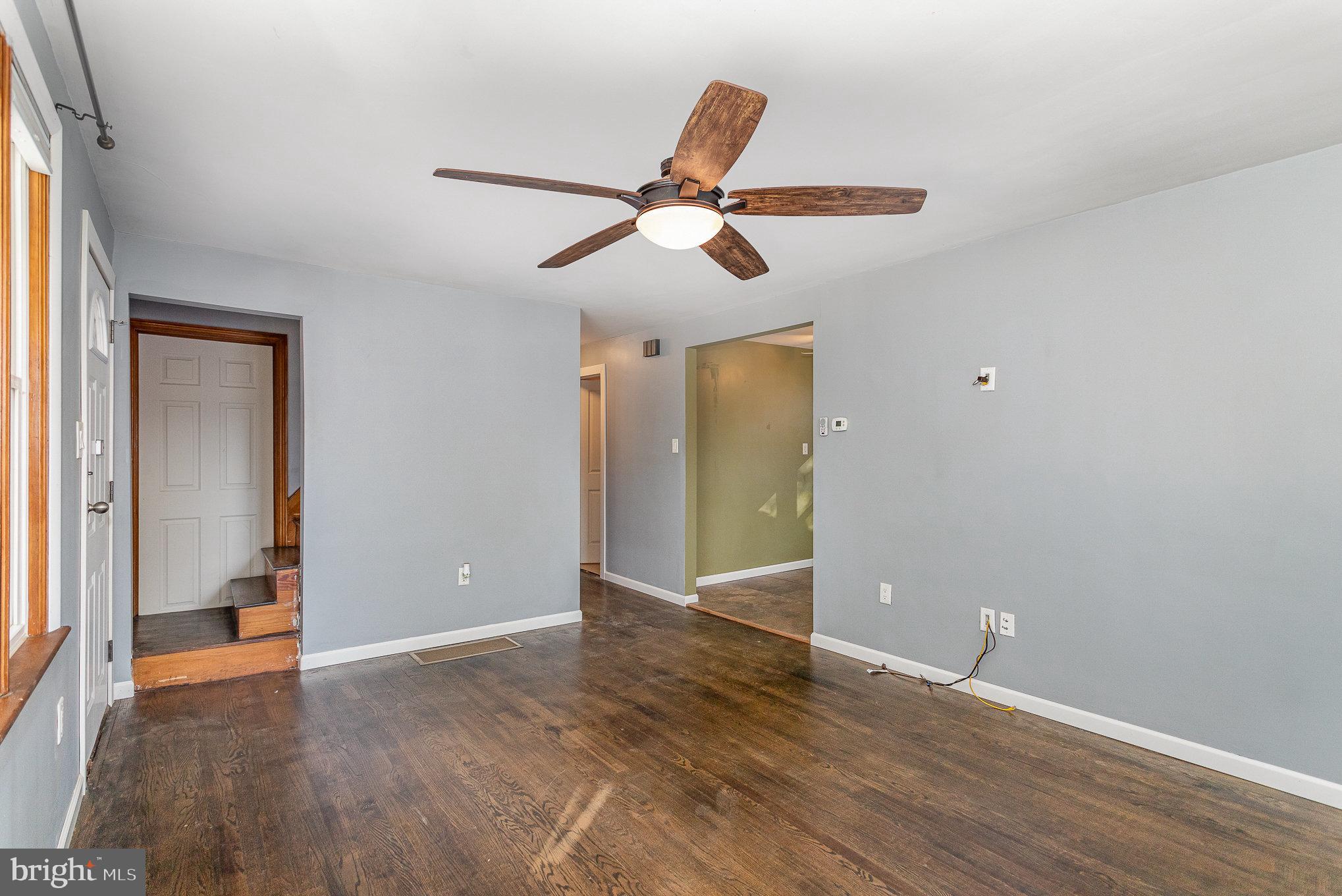 385 Long Road Mount Wolf, PA 17347 - Photo 6 of 29 Gallery Image 6