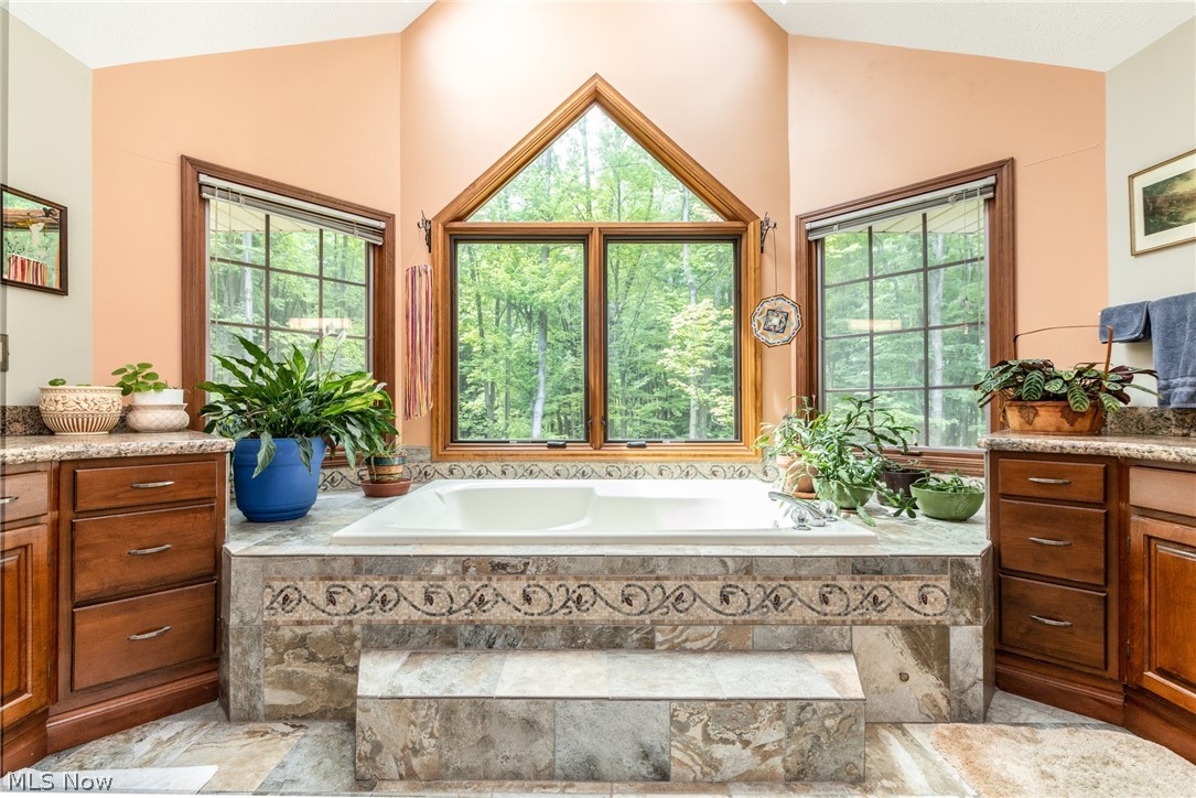 9356 Booth Road Willoughby, OH 44094 - Photo 22 of 35 Gallery Image 22