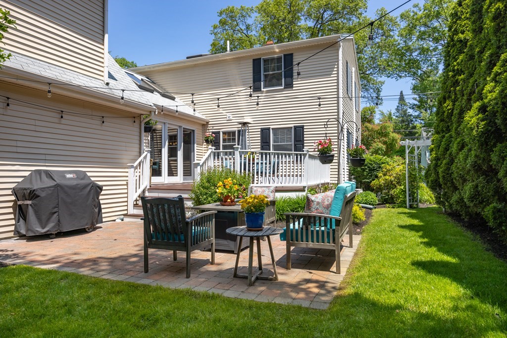 64 Reed Street Lexington, MA 02421 - Photo 11 of 12 Gallery Image 11