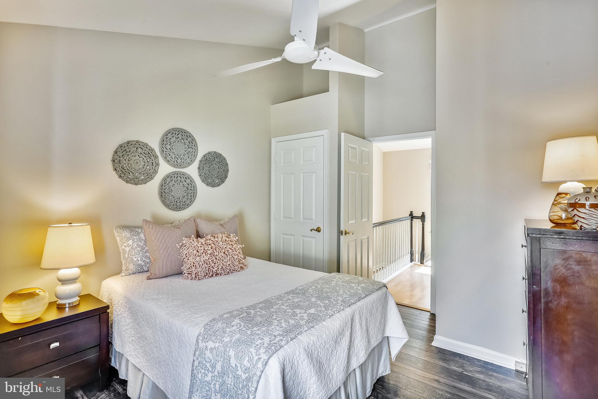 102 Ridgepoint Place Gaithersburg, MD 20878 - Photo 24 of 57 Second bedroom w/lighted ceiling fan