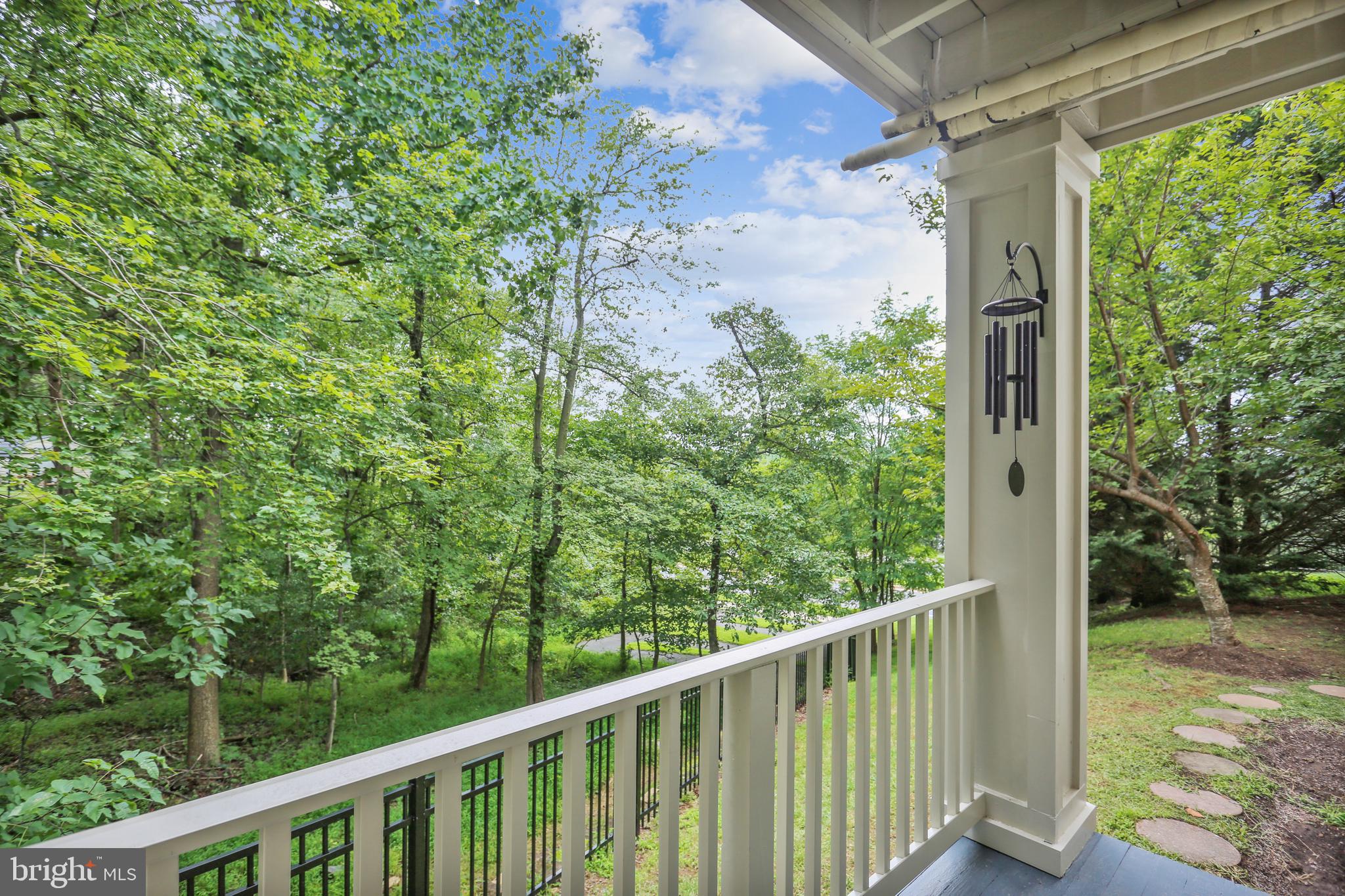 102 Ridgepoint Place Gaithersburg, MD 20878 - Photo 33 of 57 Picturesque view from entry level porch