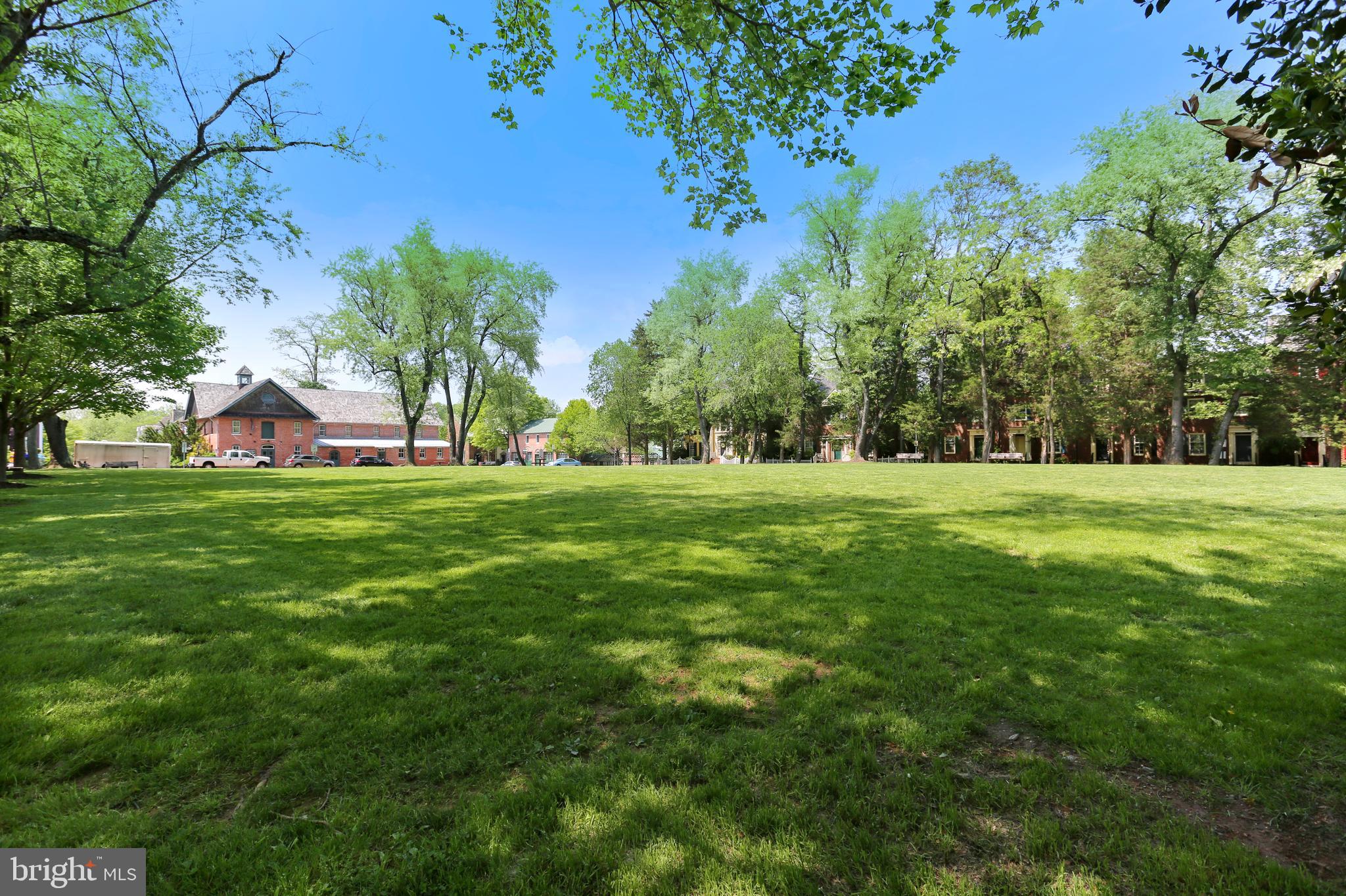 102 Ridgepoint Place Gaithersburg, MD 20878 - Photo 53 of 57 Kentlands Green