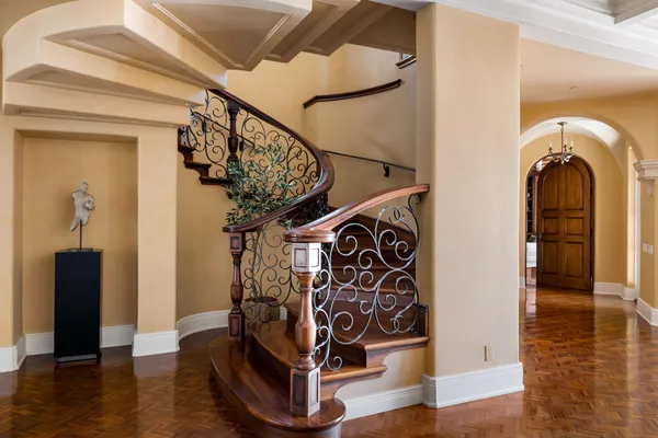 $17,500,000 | 358 Woodley Road, Montecito, CA 93108