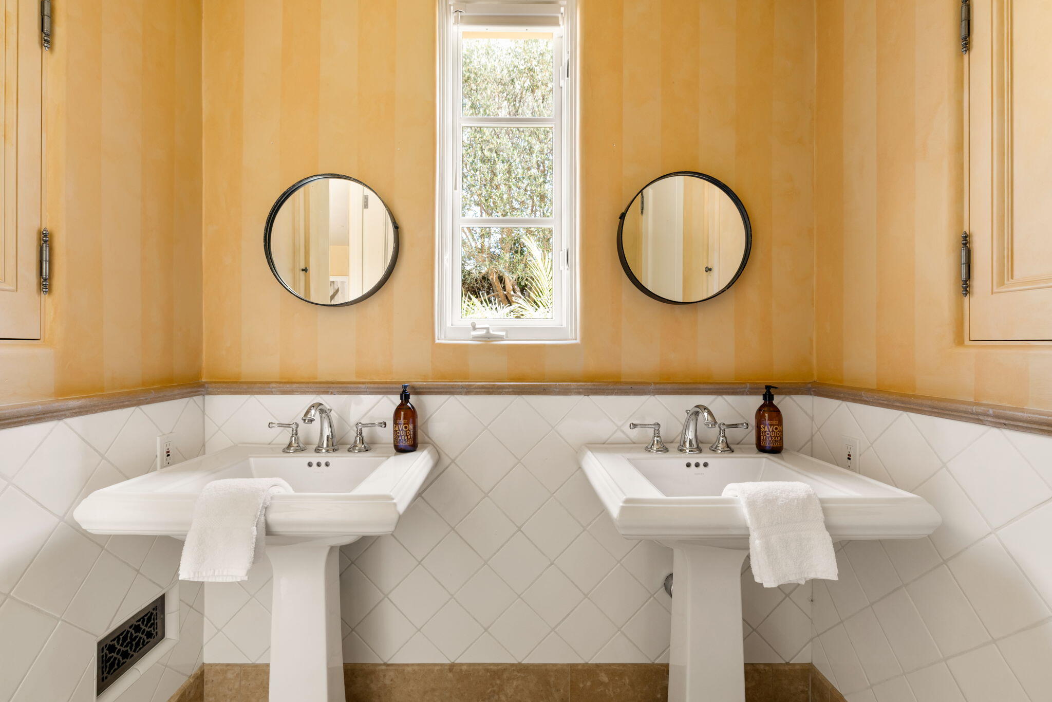 358 Woodley Road Montecito, CA 93108 - Photo 26 of 45 025