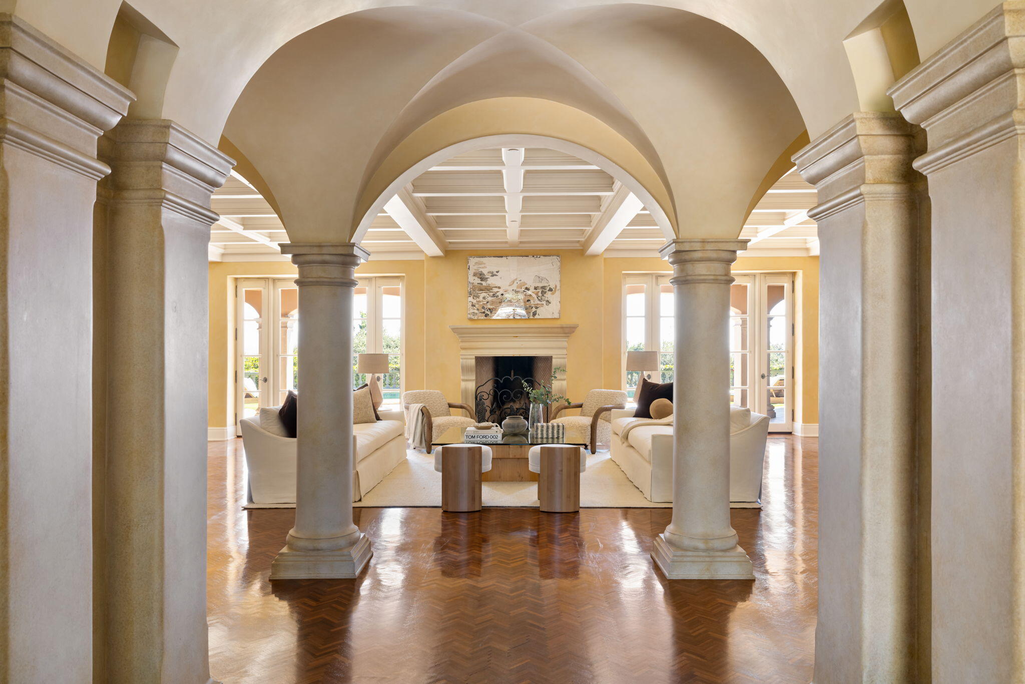 358 Woodley Road Montecito, CA 93108 - Photo 4 of 45 004