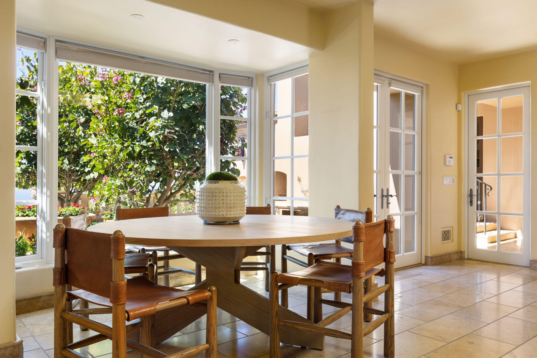 358 Woodley Road Montecito, CA 93108 - Photo 8 of 45 007)