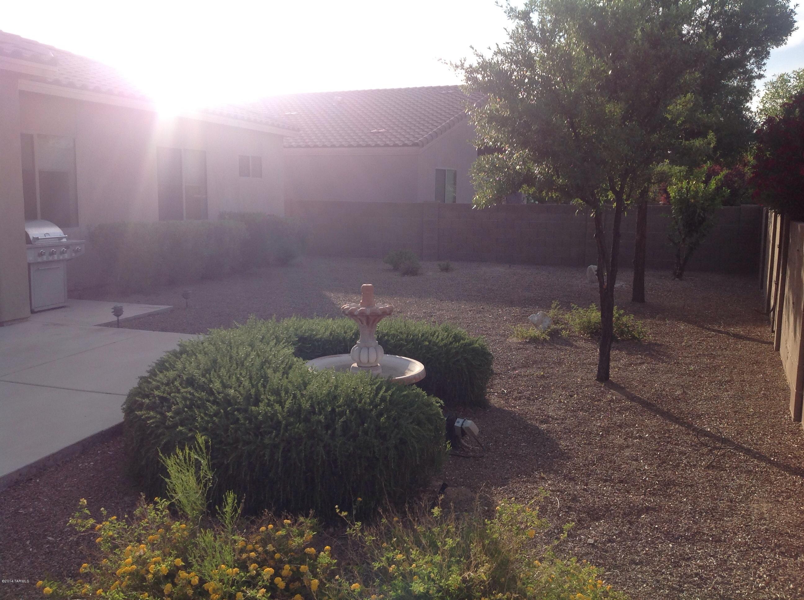 7578 West Sugar Ranch Road Tucson, AZ 85743 - Photo 2 of 19 Gallery Image 2