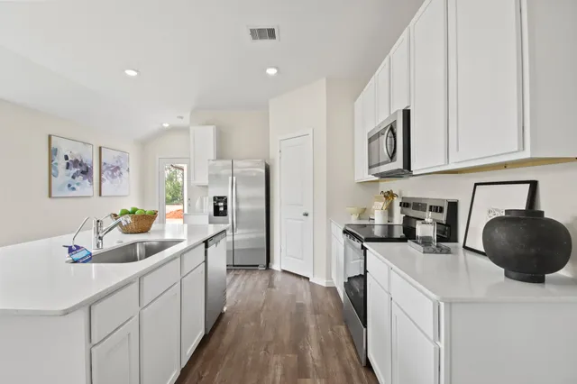 $279,990 | 13034 Sorrento Bay Drive, Willis, TX 77318