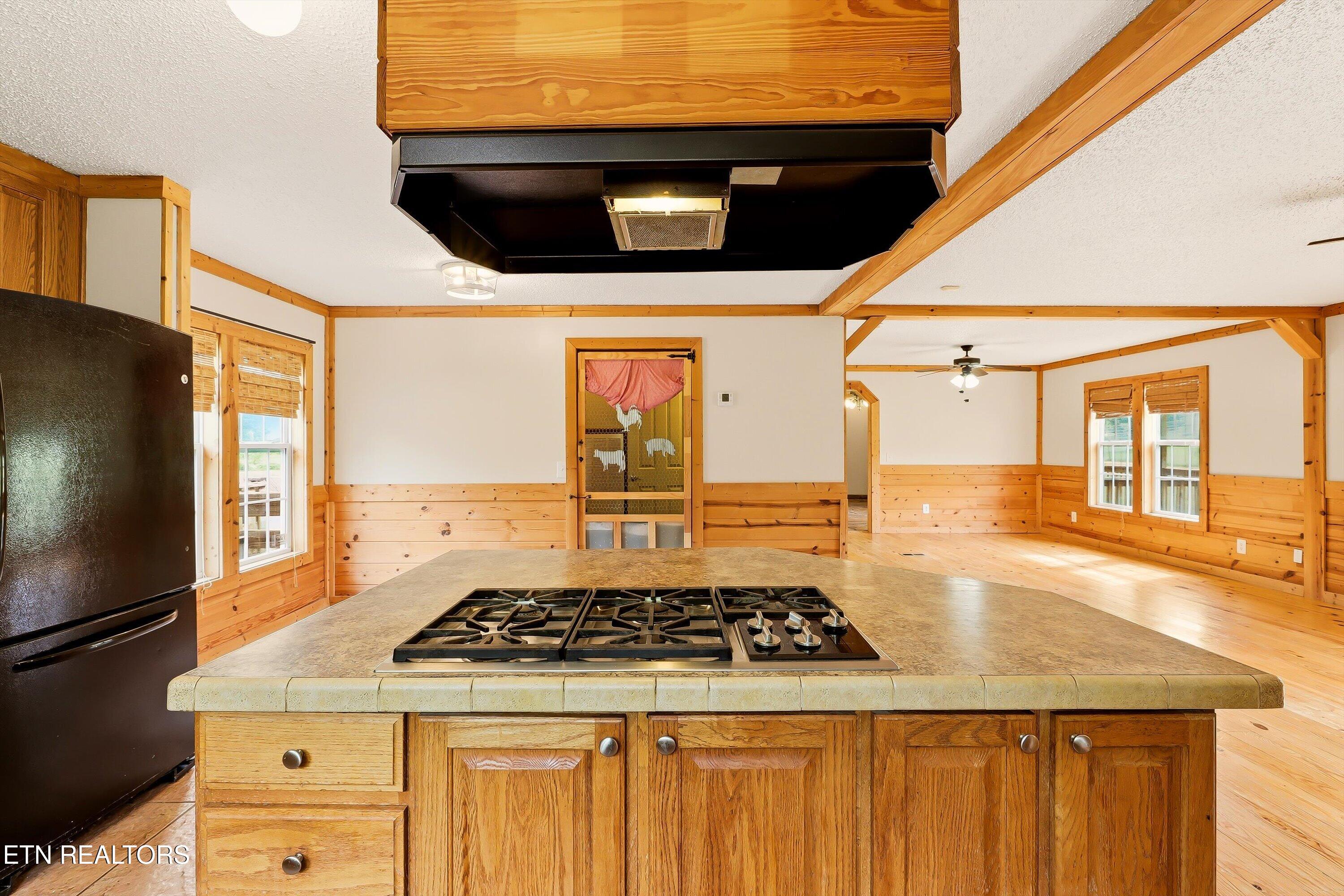 1350 Williamson Chapel Road Maryville, TN 37801 - Photo 15 of 44 Large Kitchen Island