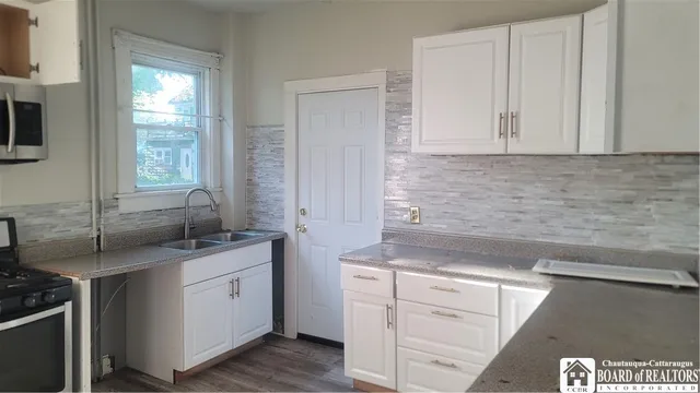 $80,000 | 10 McDaniel Avenue, Jamestown, NY 14701