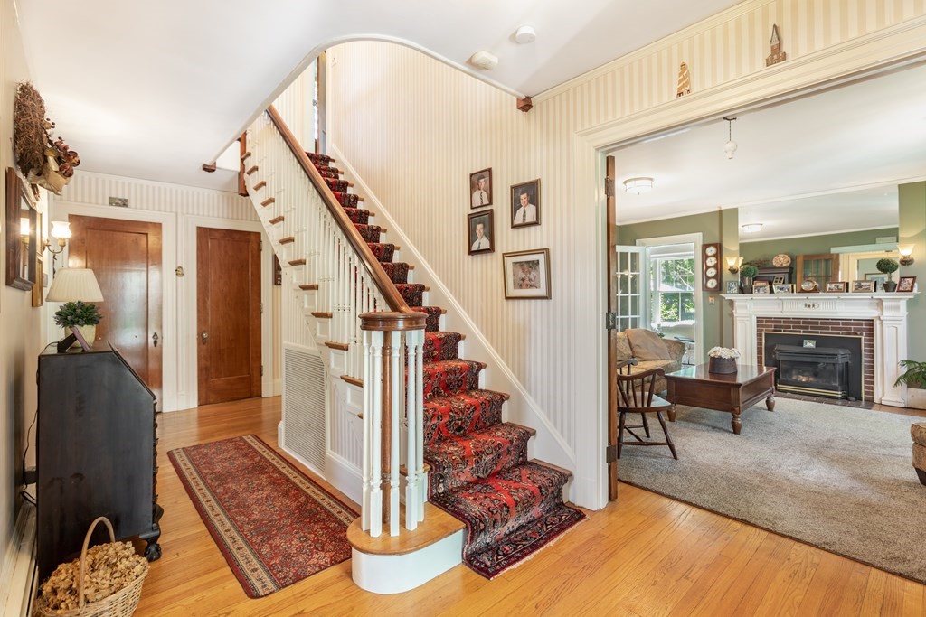 59 Raven Road Lowell, MA 01852 - Photo 3 of 35 Gallery Image 3