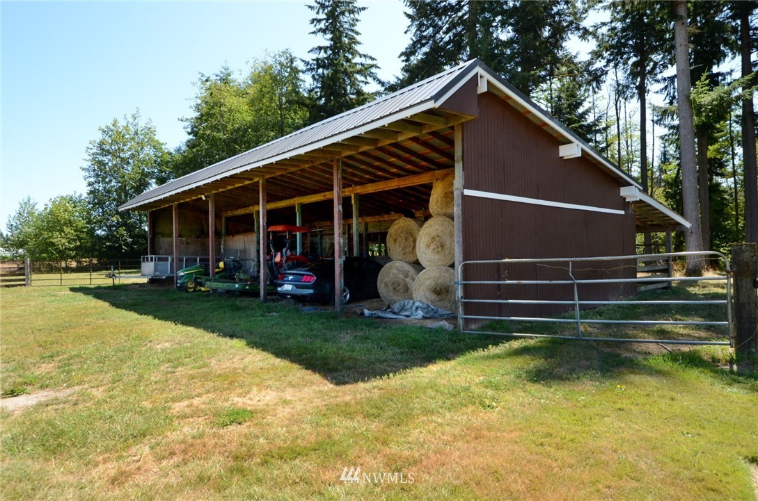 9445 Lundeen Road Southwest Rochester, WA 98579 - Photo 21 of 38 Gallery Image 21