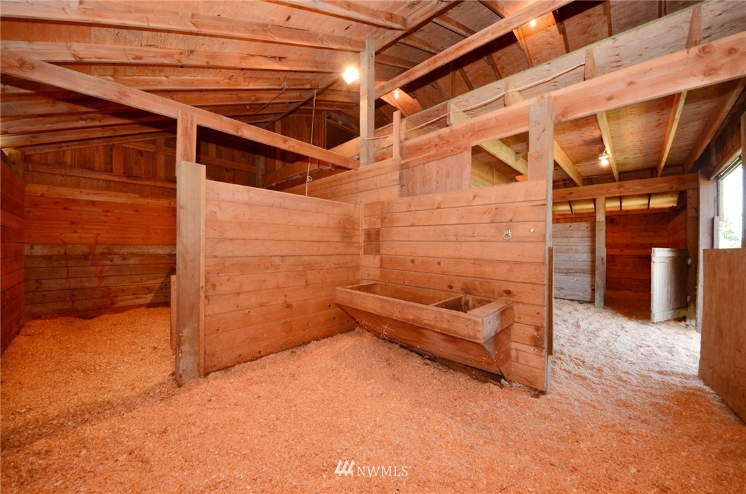 9445 Lundeen Road Southwest Rochester, WA 98579 - Photo 26 of 38 Gallery Image 26