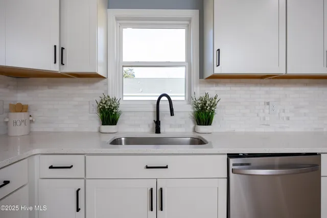 $244,500 | 304 South West Street, Roseboro, NC 28382