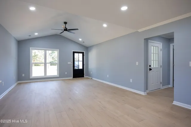 $244,500 | 304 South West Street, Roseboro, NC 28382