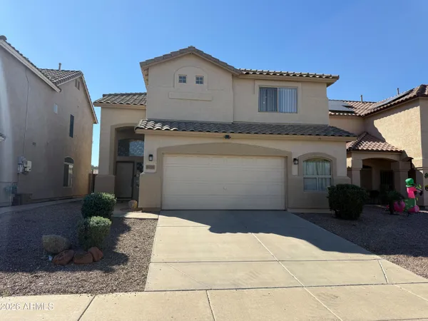 $2,595 | 6425 West Desert Hollow Drive, Phoenix, AZ 85083