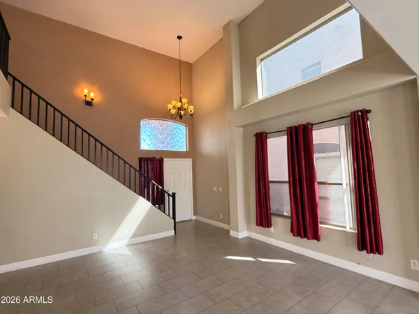 $2,695 | 6425 West Desert Hollow Drive, Phoenix, AZ 85083