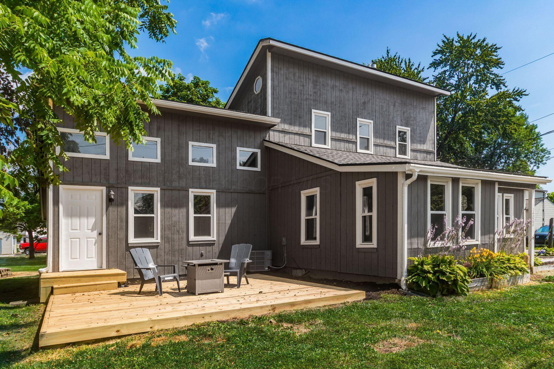 14066 Cleveland Road Southwest Pataskala, OH 43062 - Photo 5 of 37 Front