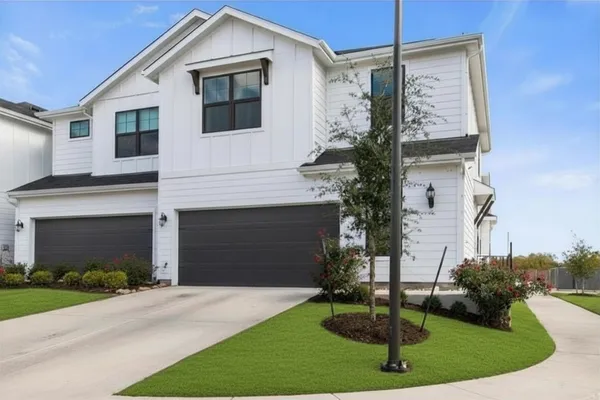$2,200 | 135 Amber Fields Trail, Unit C, Buda, TX 78610