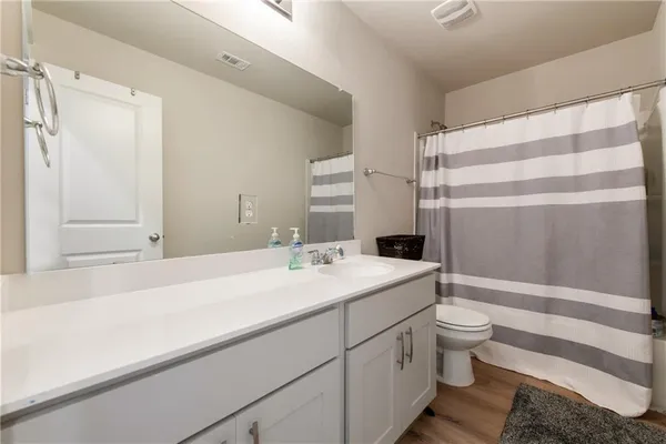 $2,200 | 135 Amber Fields Trail, Unit C, Buda, TX 78610