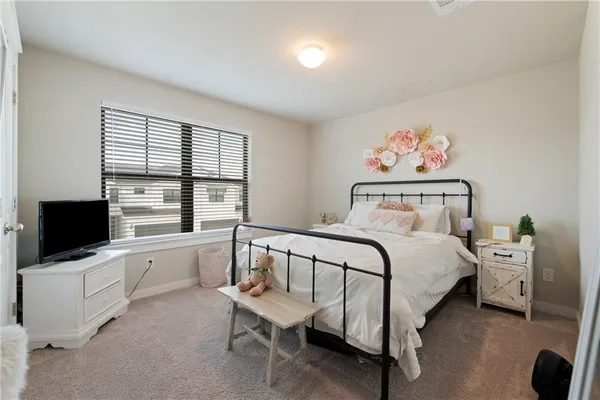 $2,200 | 135 Amber Fields Trail, Unit C, Buda, TX 78610