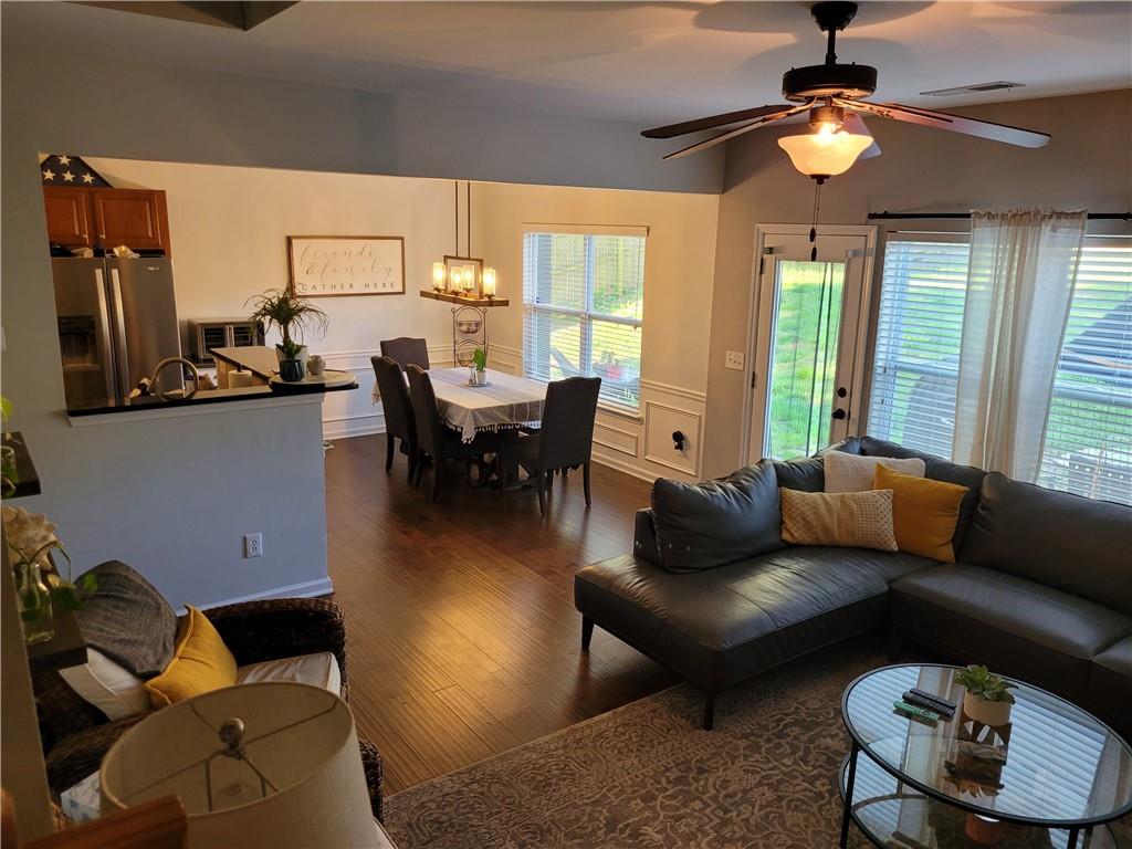 2209 Charleston Pointe Southeast Atlanta, GA 30316 - Photo 4 of 9