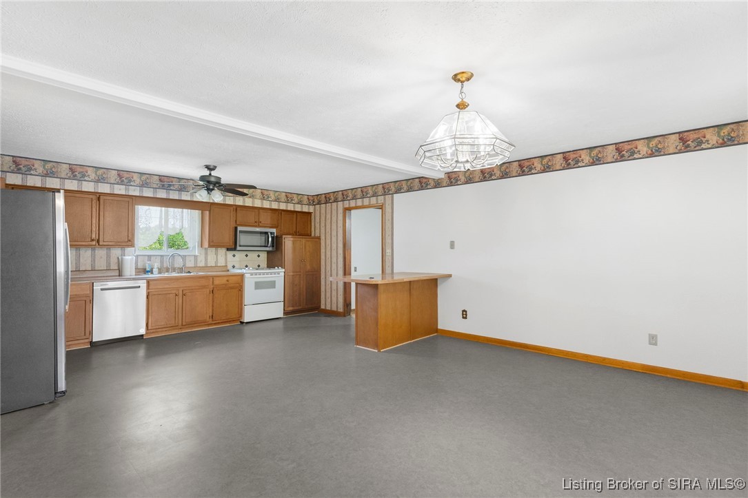 4940 North Bogardus Road Austin, IN 47102 - Photo 10 of 34 Gallery Image 10