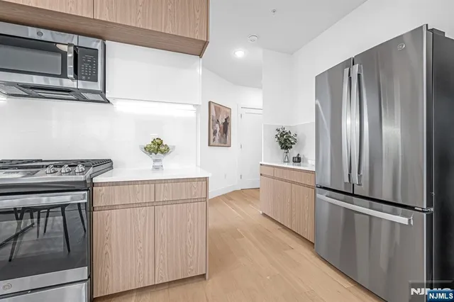 $779,000 | 649 38th Street, Unit PH10, Union City, NJ 07087