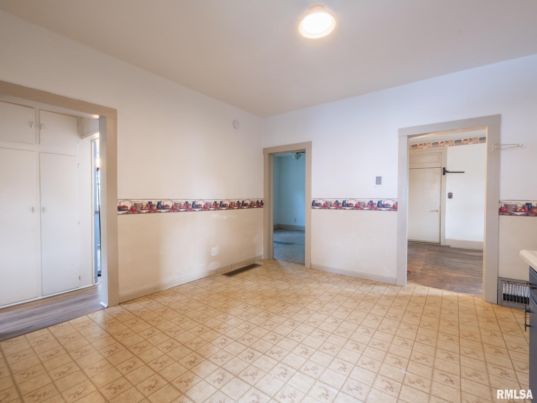 1301 Spring Street Pekin, IL 61554 - Photo 19 of 44 Gallery Image 19