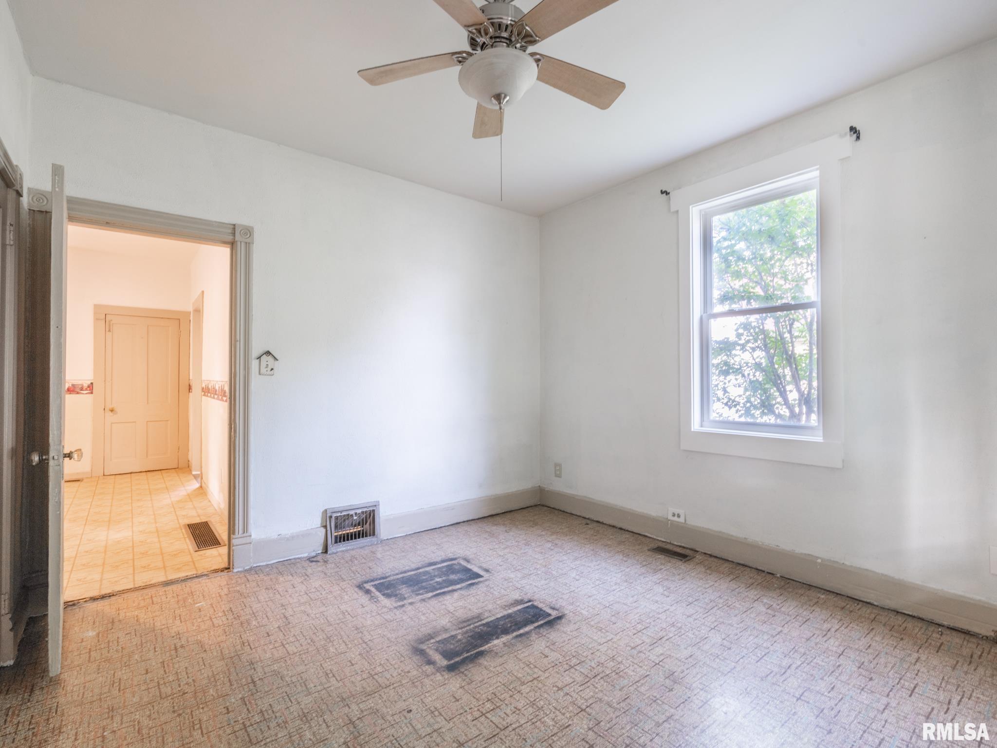 1301 Spring Street Pekin, IL 61554 - Photo 25 of 44 Gallery Image 25