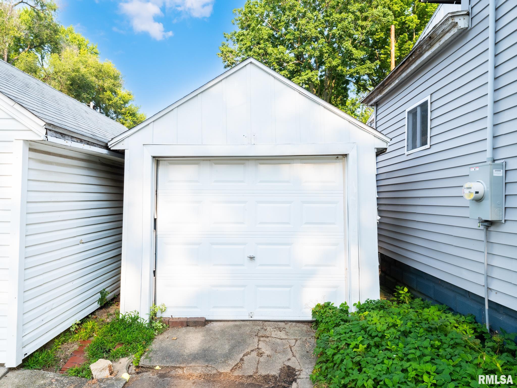 1301 Spring Street Pekin, IL 61554 - Photo 43 of 44 Gallery Image 43