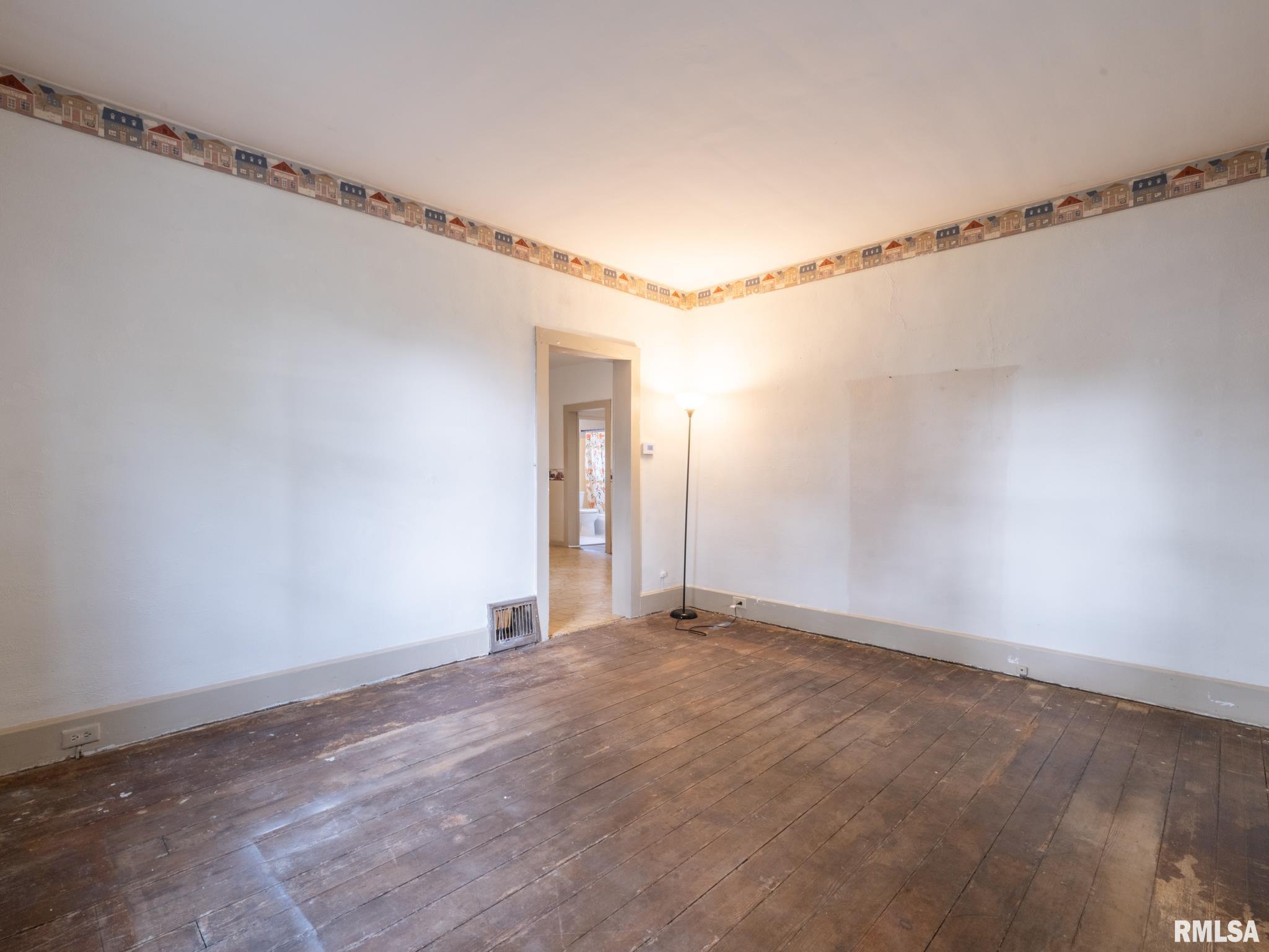 1301 Spring Street Pekin, IL 61554 - Photo 6 of 44 Gallery Image 6
