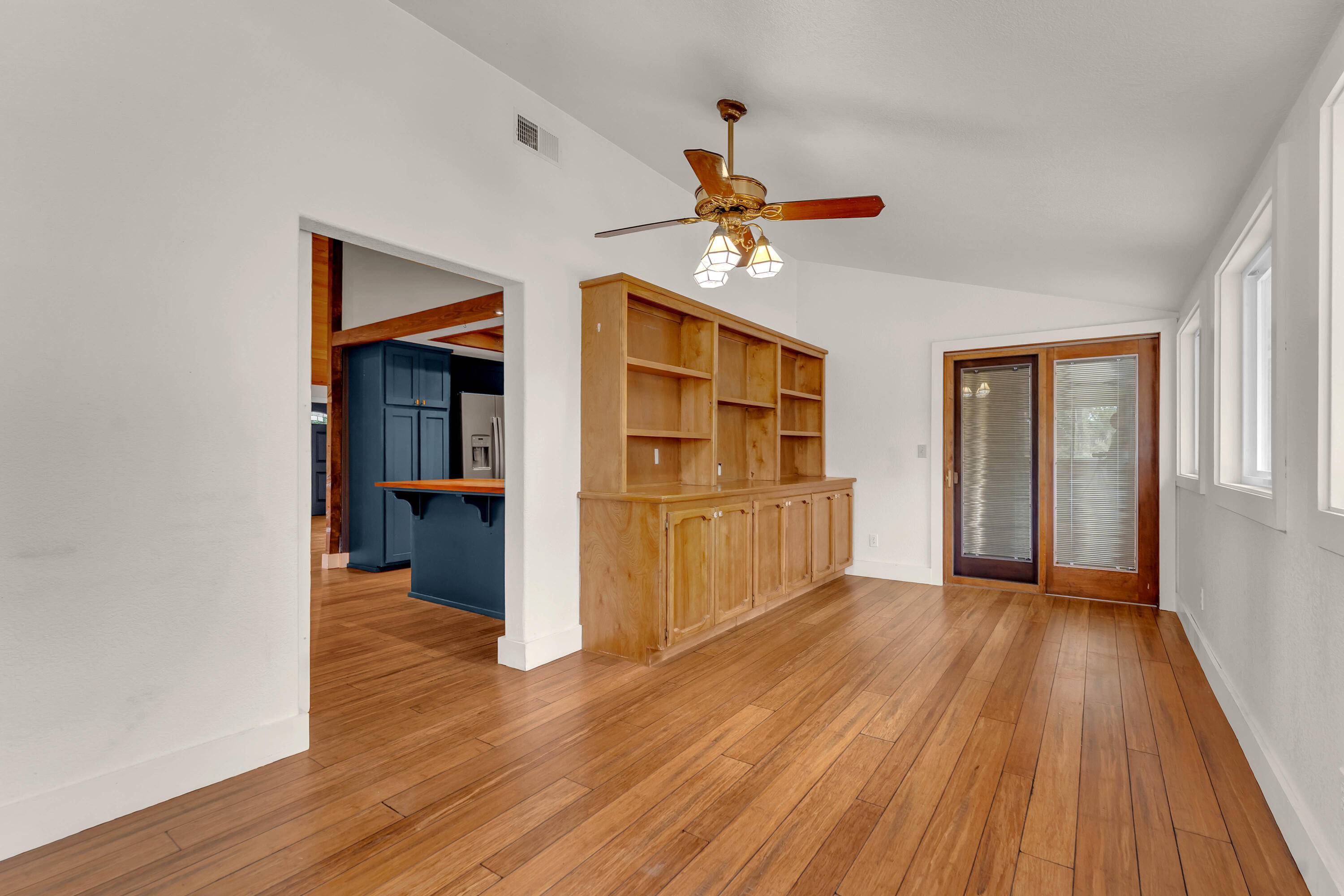 8221 Placer Road Redding, CA 96001 - Photo 11 of 25 10-8221 Placer Rd - I-27