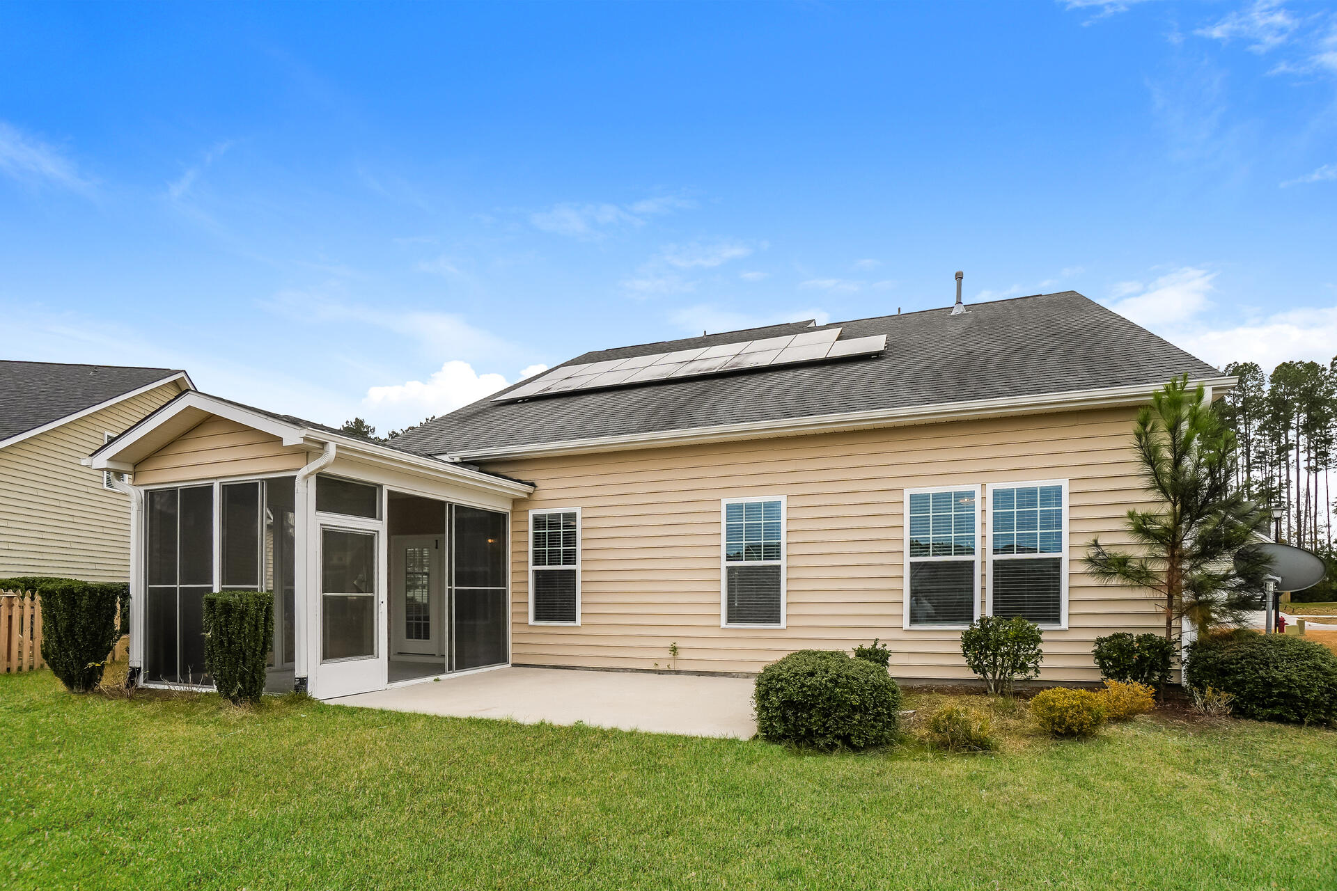 350 Spectrum Road Summerville, SC 29486 - Photo 15 of 17 17-photo-Rear-View-a85b1dc5-8e4c-4706-99