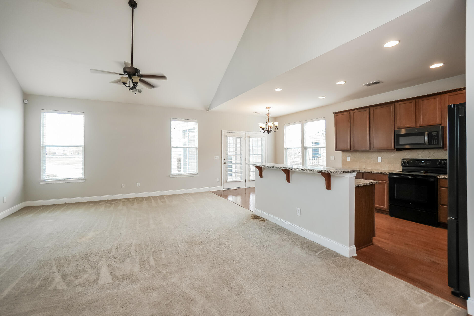 350 Spectrum Road Summerville, SC 29486 - Photo 3 of 17 5-photo-Living-Room-f9d268c0-2ba8-4045-a