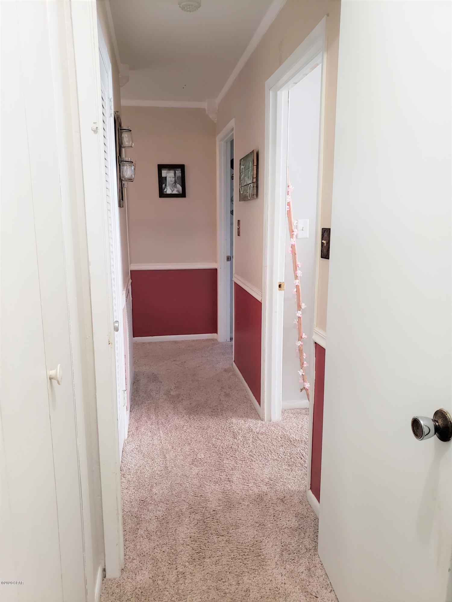3088 5 Points Road Cottondale, FL 32431 - Photo 11 of 22 Gallery Image 11