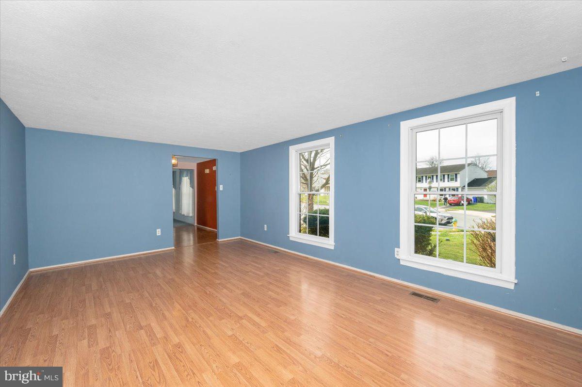 584 Pumphouse Road Frederick, MD 21703 - Photo 6 of 39 Gallery Image 6