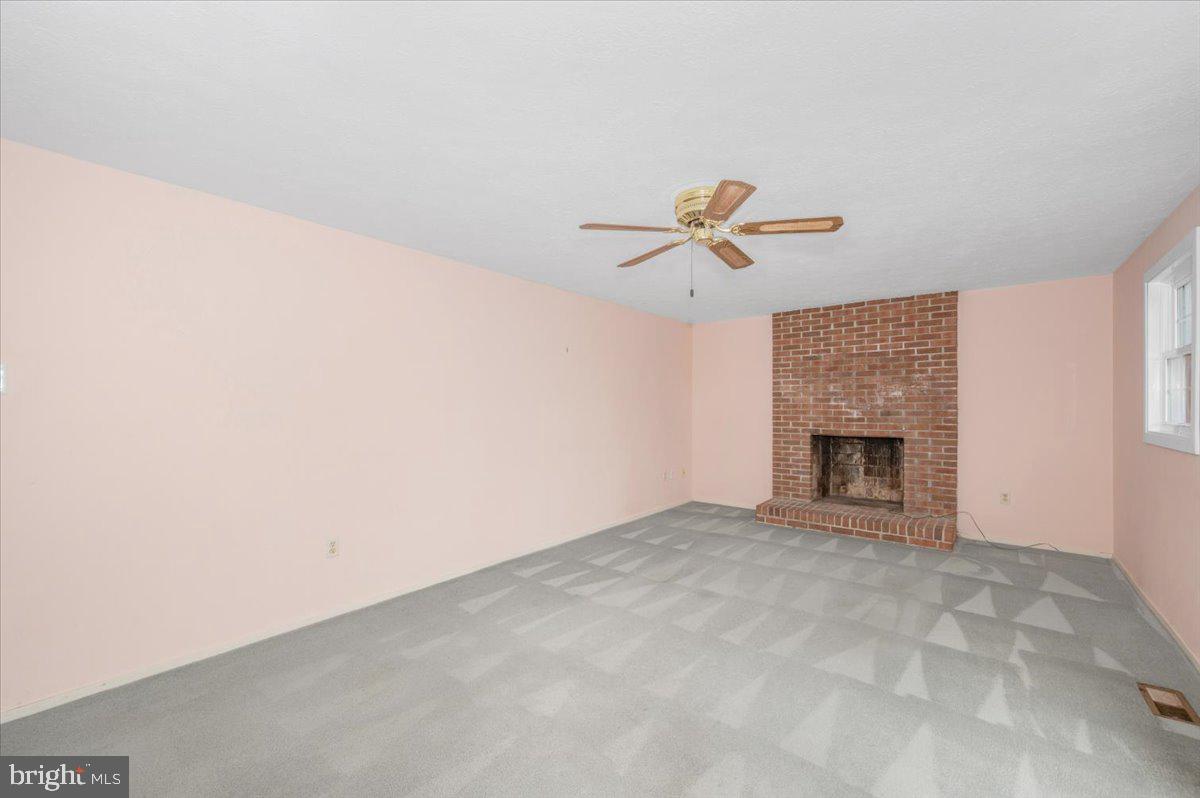 584 Pumphouse Road Frederick, MD 21703 - Photo 10 of 39 Gallery Image 10