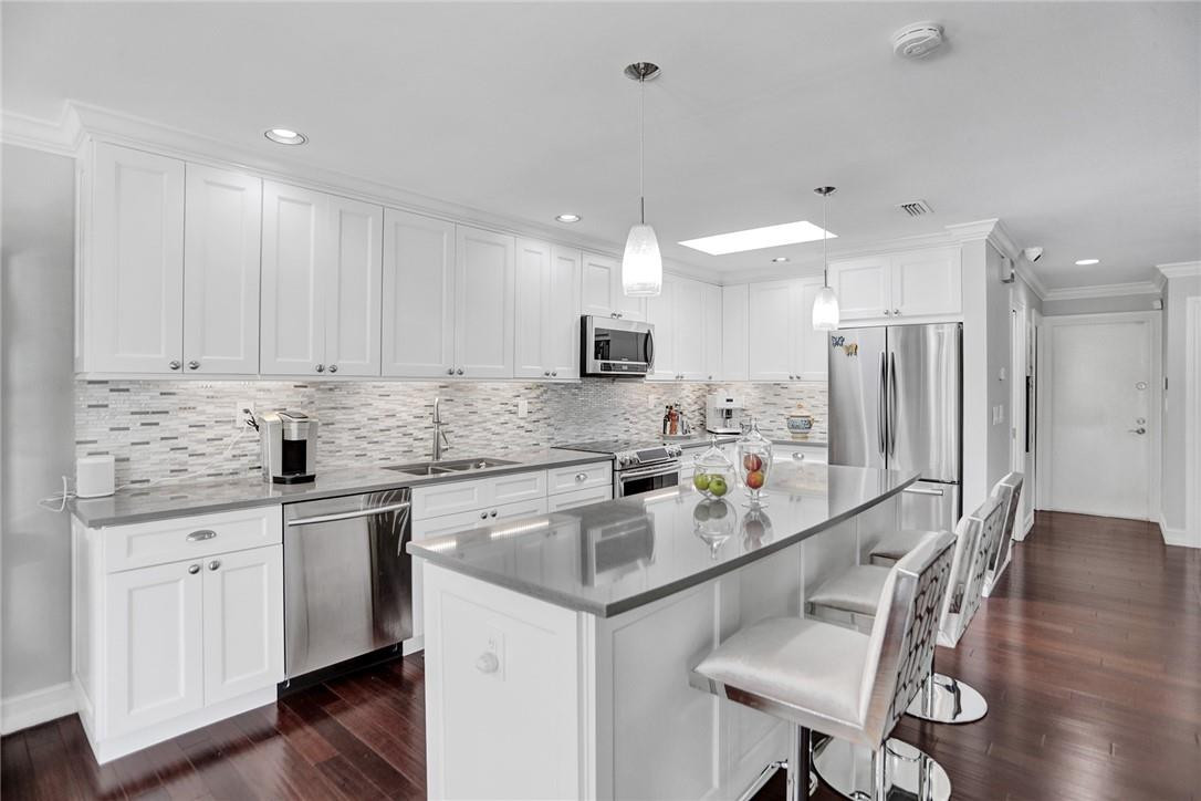 5854 Pinebrook Drive Boca Raton, FL 33433 - Photo 16 of 55 KITCHEN