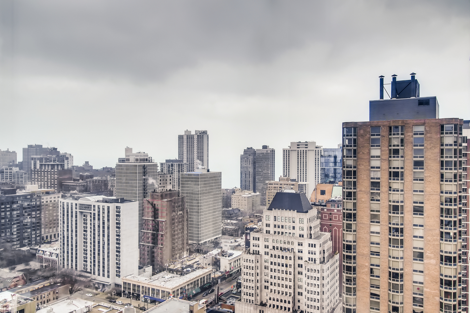1122 North Clark Street, Unit 3205 Chicago, IL 60610 - Photo 15 of 16 a view of a city with tall buildings