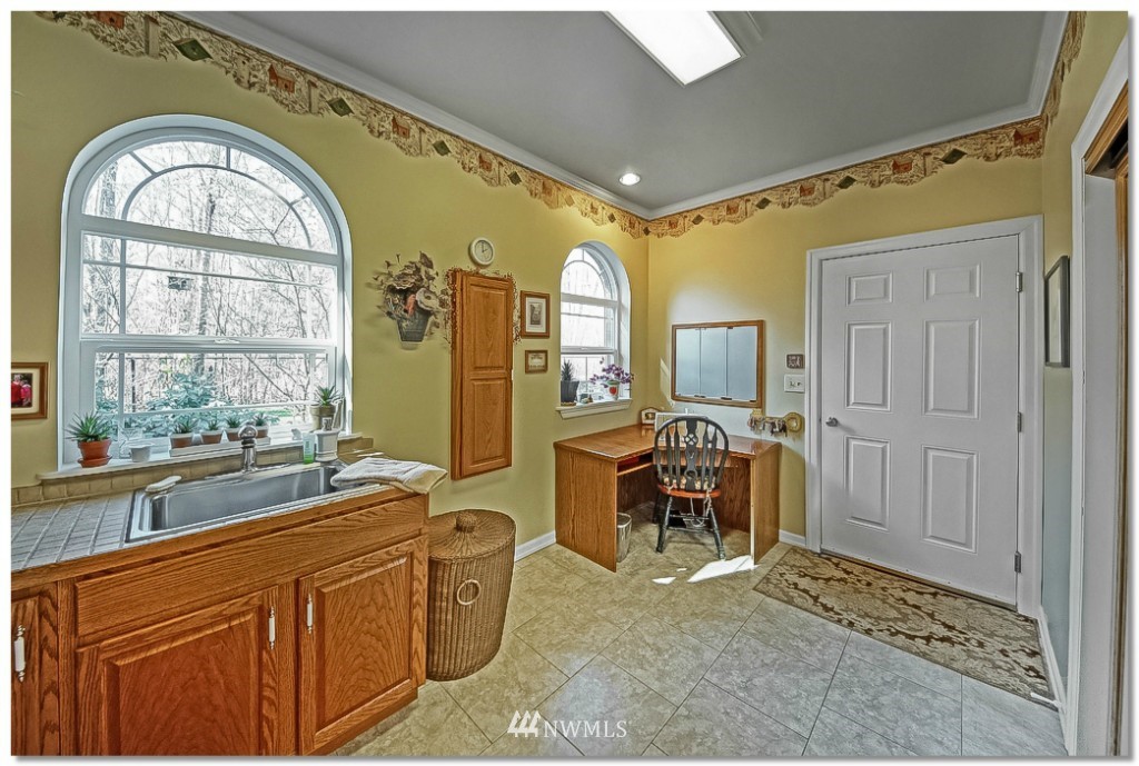640 Southeast Meline Road Port Orchard, WA 98367 - Photo 14 of 25 Gallery Image 14