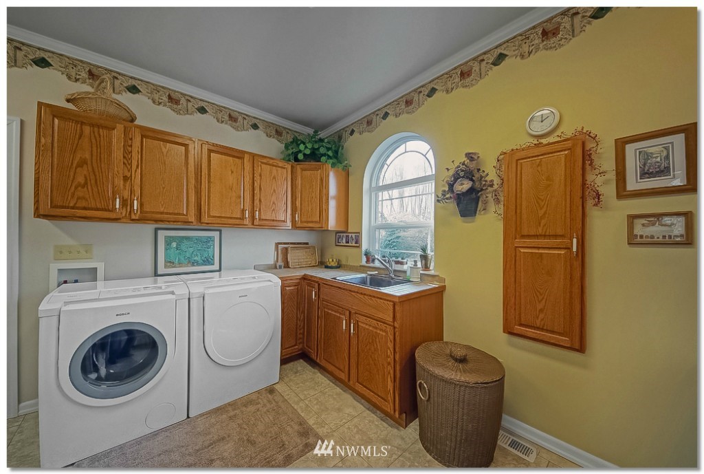 640 Southeast Meline Road Port Orchard, WA 98367 - Photo 15 of 25 Gallery Image 15
