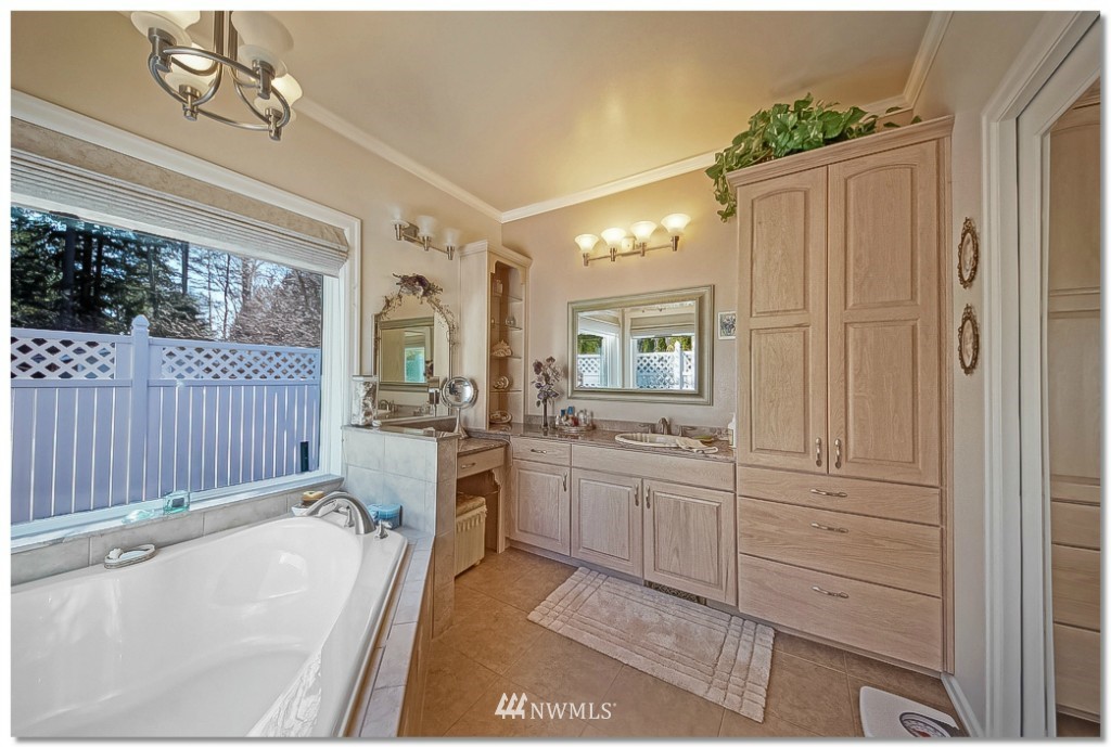 640 Southeast Meline Road Port Orchard, WA 98367 - Photo 20 of 25 Gallery Image 20