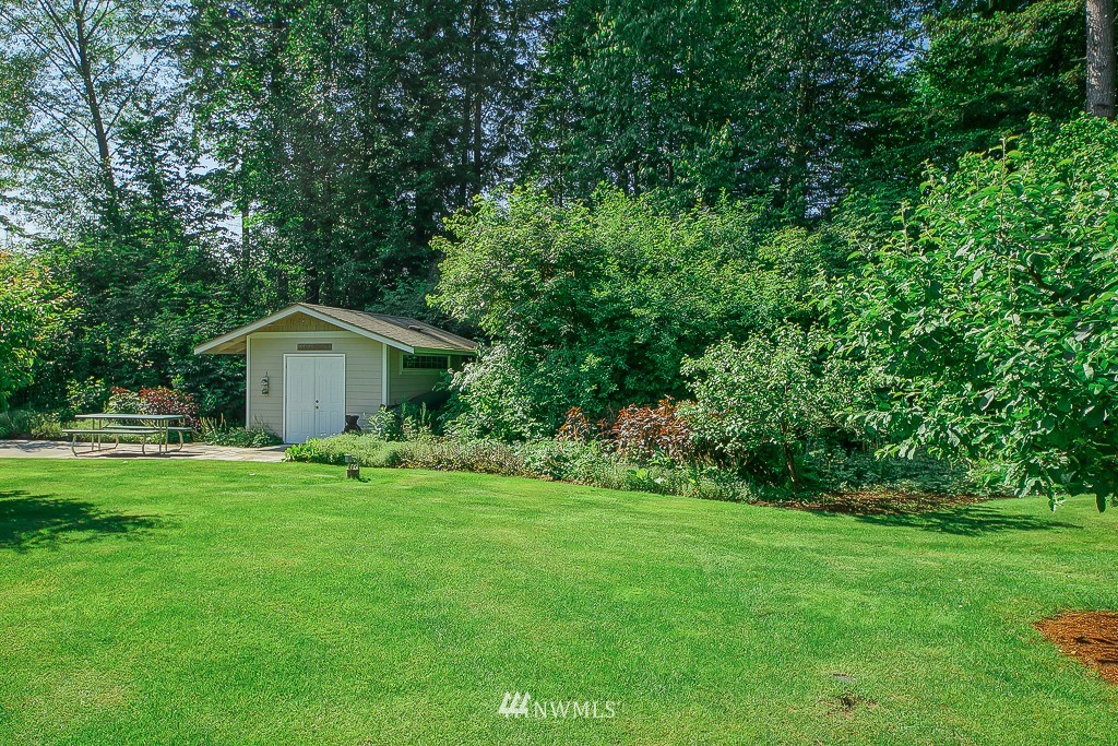 640 Southeast Meline Road Port Orchard, WA 98367 - Photo 4 of 25 Gallery Image 4