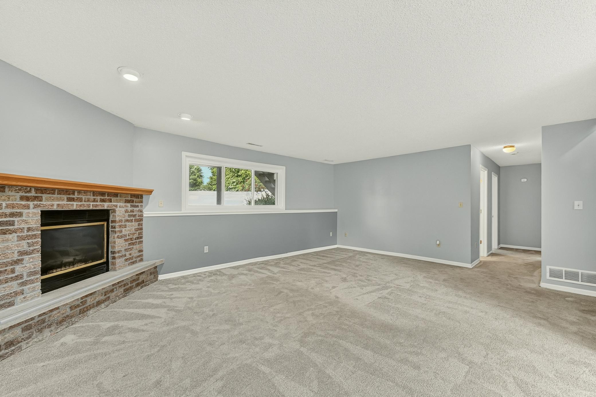 5319 Highgrove Lane Northwest Rochester, MN 55901 - Photo 19 of 30
