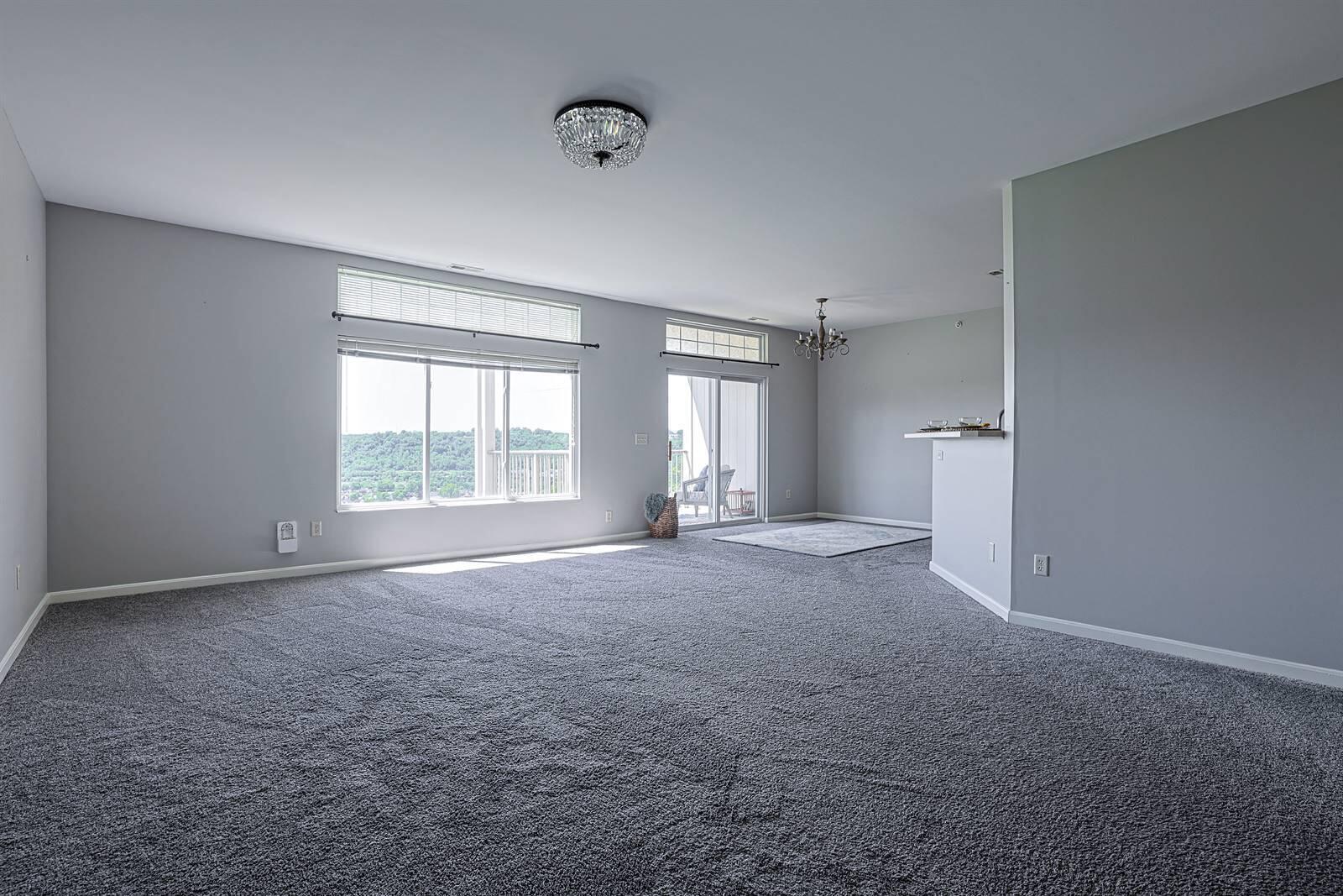 265 Skyview Court Ludlow, KY 41016 - Photo 4 of 32
